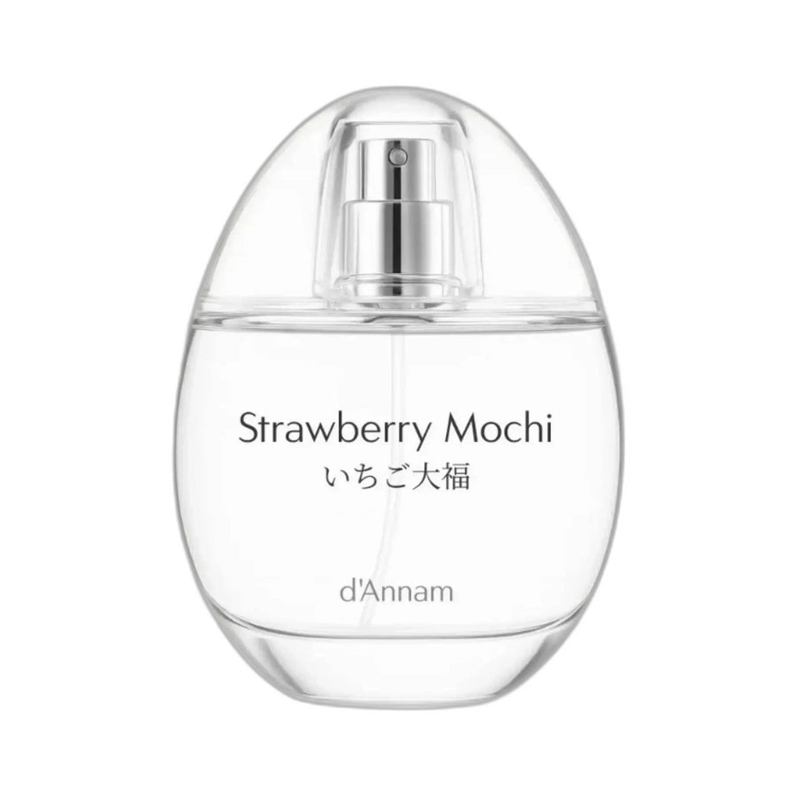 D'ANNAM Strawberry Mochi Eau de Parfum - Flacon 50ml fond blanc