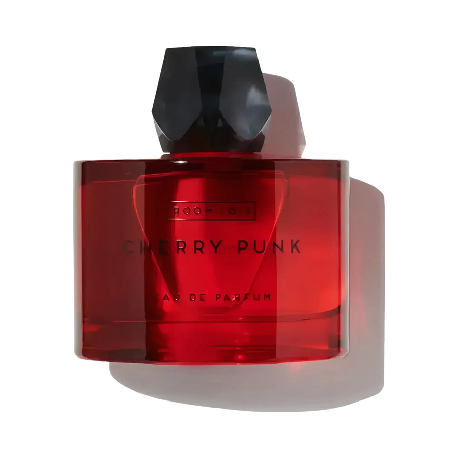 Room 1015 Cherry Punk Eau de Parfum 100ml — flacon rouge translucide bouchon noir facetté, gourmand cuiré cerise safran, parfum niche France